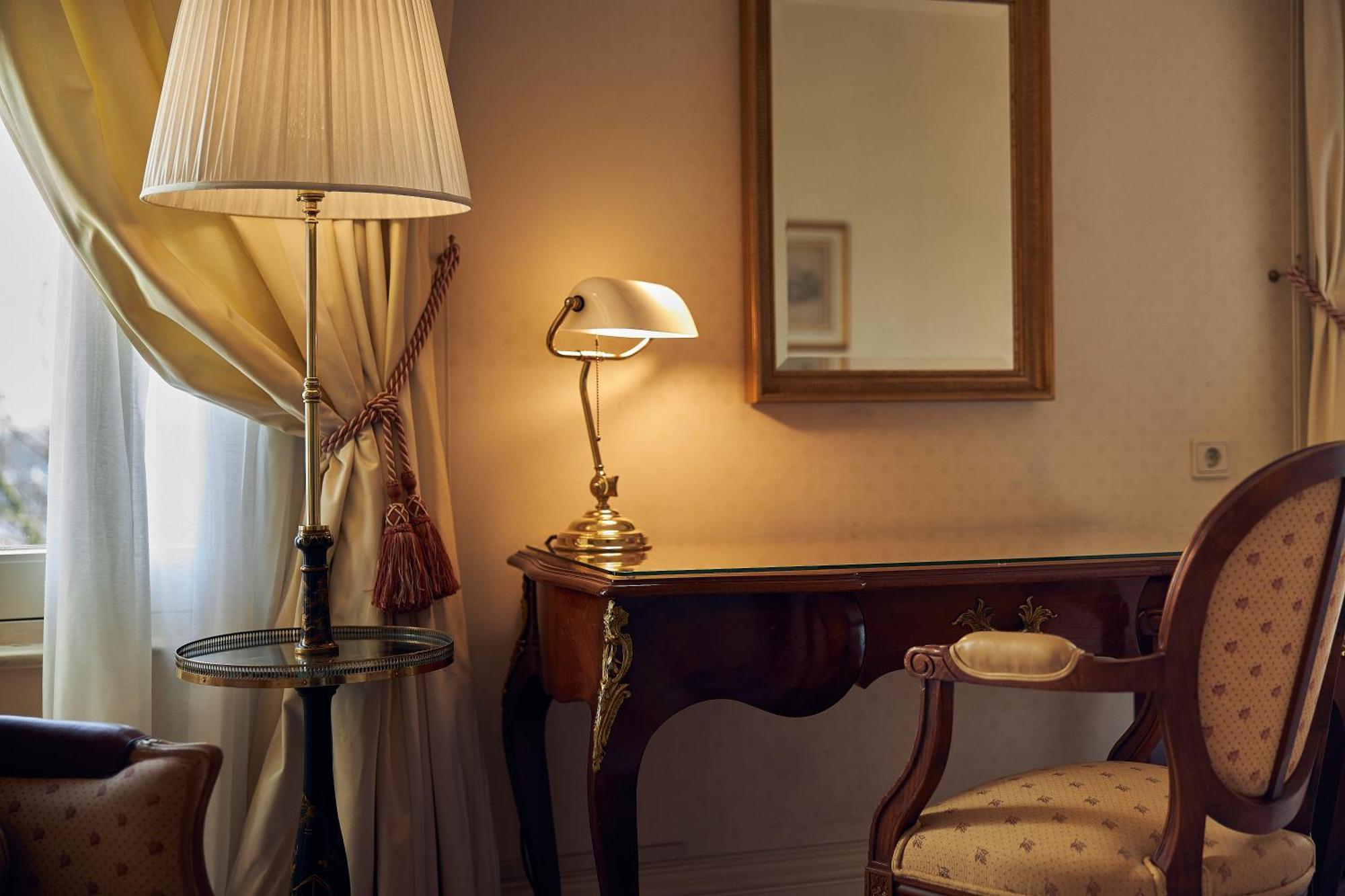 อินเตอร์คอนติเนนตัล อัมสเทล อัมสเตอร์ดัม Hotel ภายนอก รูปภาพ